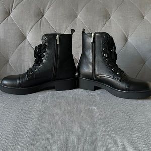 Calvin Klein combat boots 8.5 side zip ankle